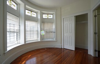 61 Brighton Ave Apt 1A