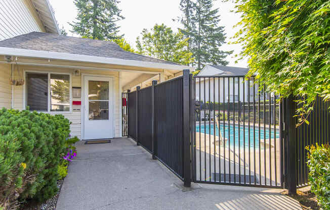 Vista Highlands pool entrance