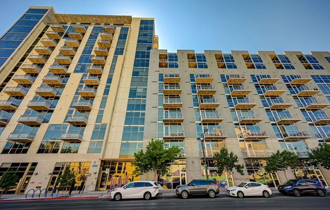 1 bed, 1 bath, $1,875, Unit UNIT 345