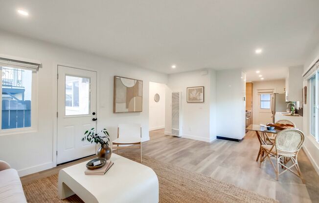 2 beds, 2 baths, 825 sqft, $4,595, Unit 6226
