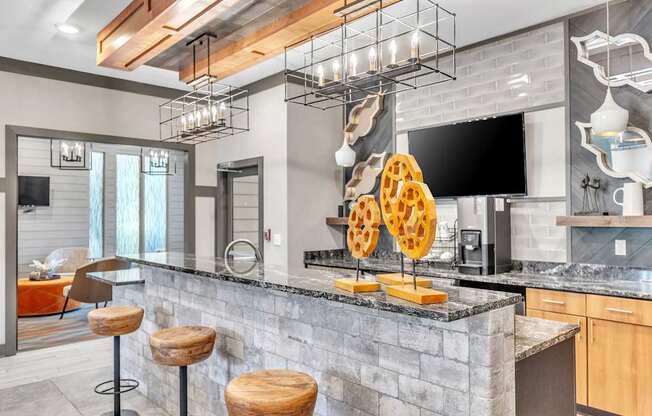 Fully Equipped Kitchen With Modern Appliances at Sterling Creek at Richmond Hill, Richmond Hill, GA, Georgia 