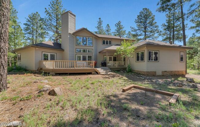 Gorgeous Home In Forest Highlands Gated Community