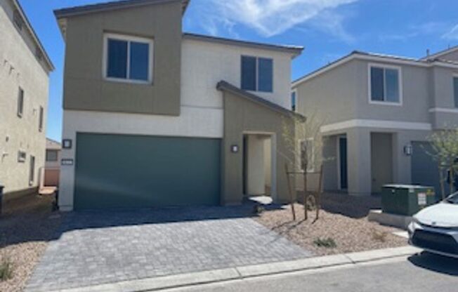 BRAND NEW 4 BEDROOM PULTE HOME