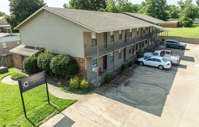 The Cottonwood: 1 & 2 Bedroom Apartments