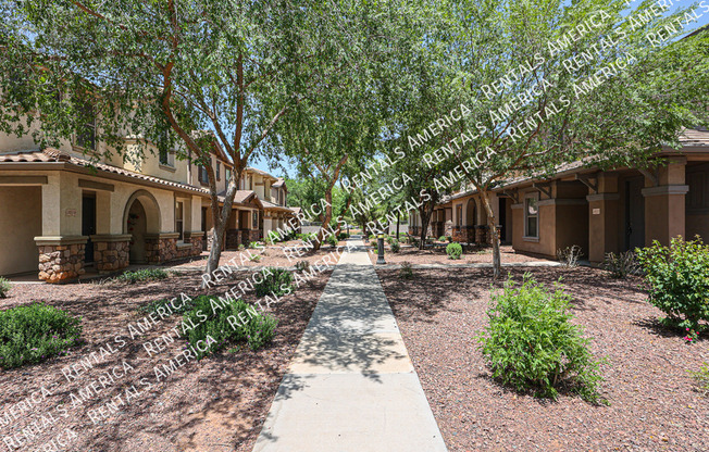 3922 E JASPER DR