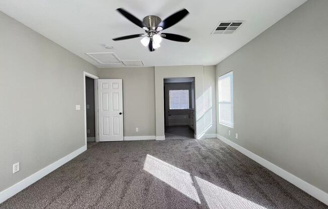 5 beds, 3 baths, $2,400