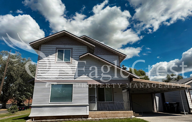 Spacious 3-Bedroom, 2-Bath Home on a Corner Lot-Students Encouraged To Apply
