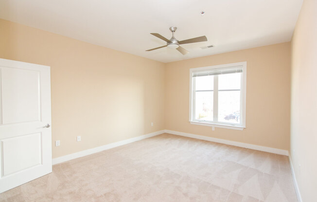 3 beds, 2 baths, 1,631 sqft, $2,500, Unit 3D