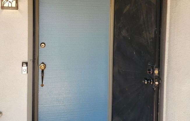 Rarely Available, Single-story, 2Bd 2Ba rental in Park Tustin Community