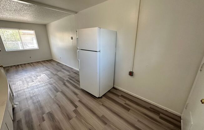 2 beds, 1 bath, 800 sqft, $1,150