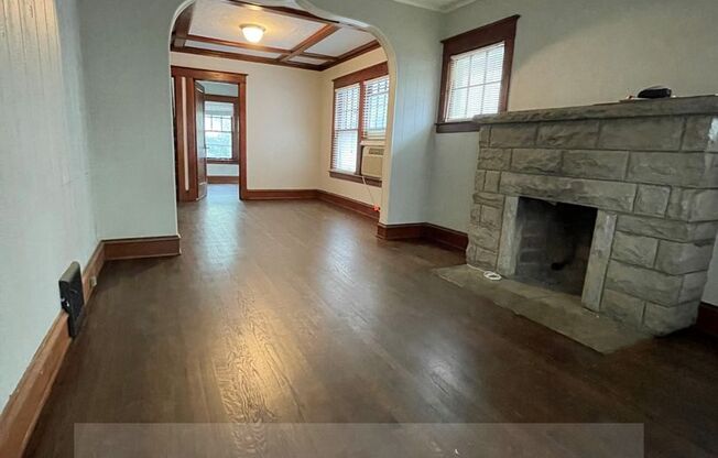 Charming 3 bed / 1 bath house for rent-4545 Fairmount Ave Kansas City, MO 64111 -  Ready to call home  - $1475 Rent