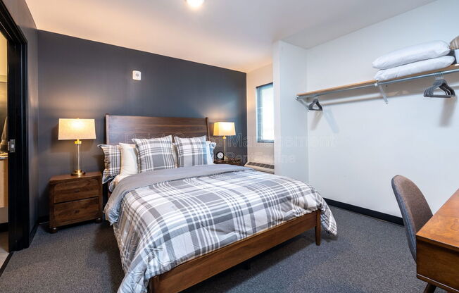 1 bed, 1 bath, 449 sqft, $745, Unit 118