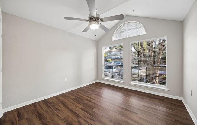 2 beds, 2 baths, 800 sqft, $1,495, Unit 6103