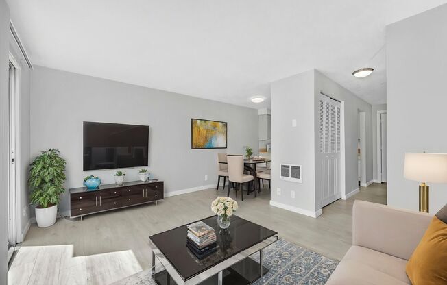 2 beds, 1.5 baths, 750 sqft, $1,395, Unit 37