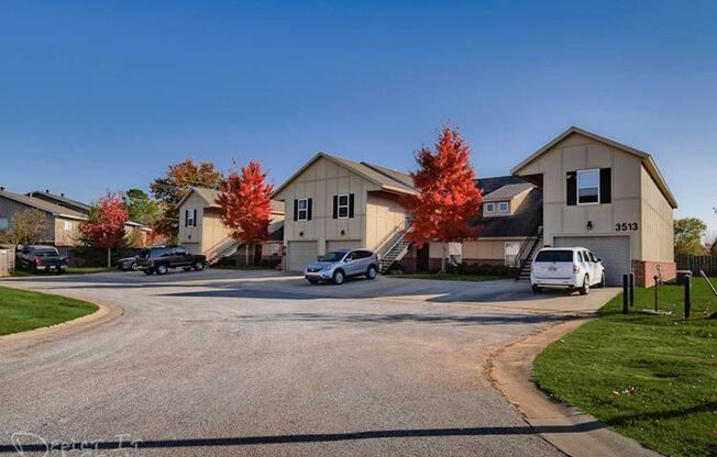 2 beds, 2 baths, 1,200 sqft, $1,195, Unit 3503-5 Cedar Circle
