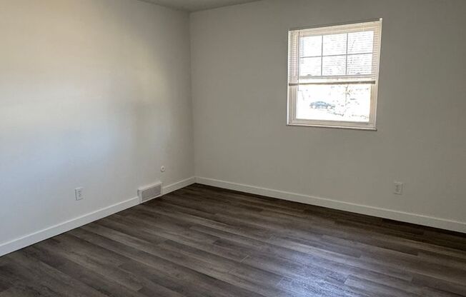 2 beds, 1.5 baths, 1,440 sqft, $1,299