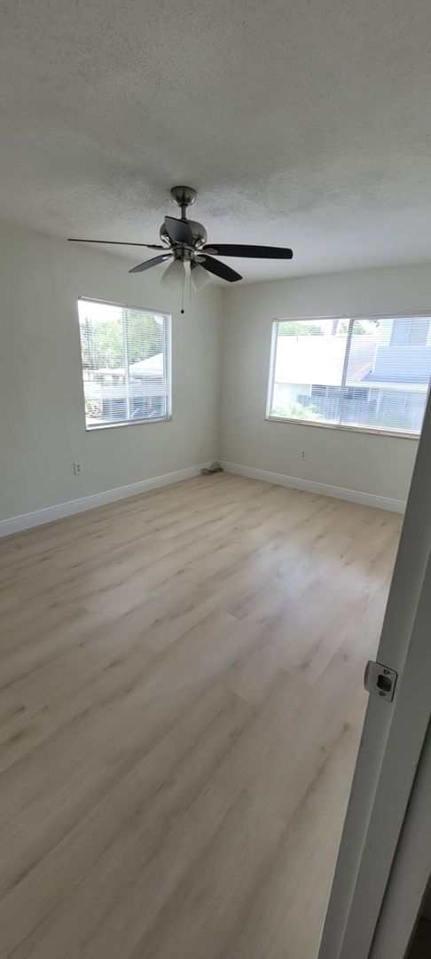 *** Beautiful 3 Bedroom 1.5 Bathroom Town Home in Heatherton Village ***