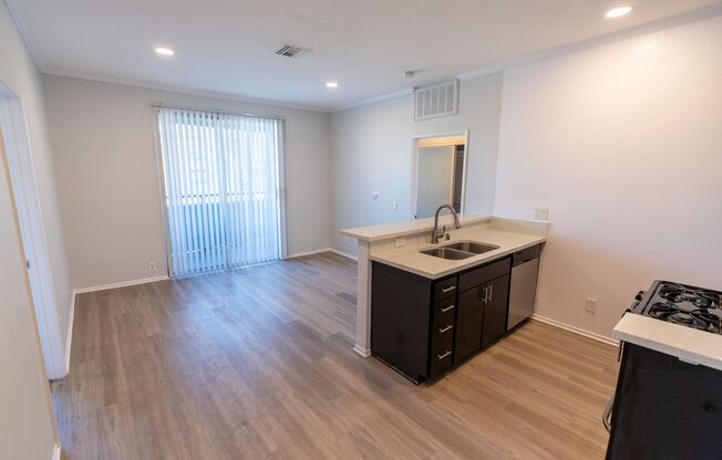 2 beds, 2 baths, 895 sqft, $2,398, Unit 104