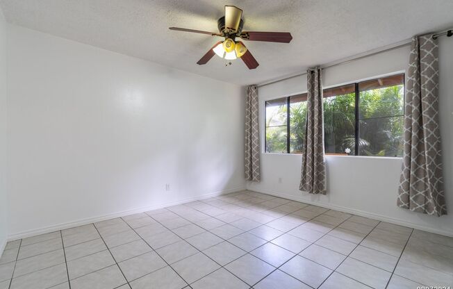 2 beds, 1 bath, $2,612.5