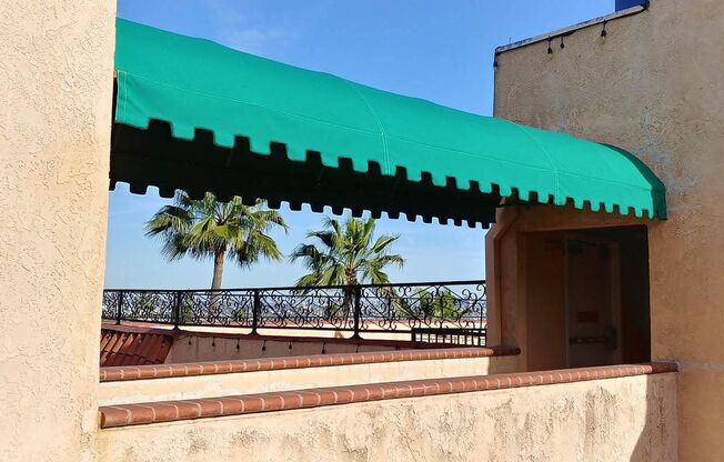 2 beds, 2 baths, 910 sqft, $2,850, Unit 512