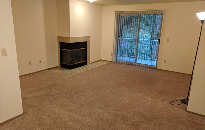 1 bed, 1 bath, 569 sqft, $1,825, Unit 310