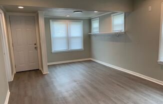 1 bed, 1 bath, $700, Unit 832 S Moffet Ave