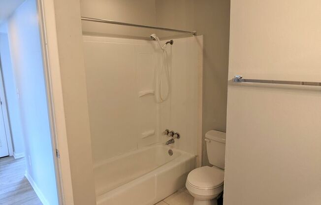 Meadow Dr Apartments