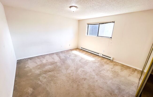 3 beds, 2 baths, 1,540 sqft, $4,895, Unit 400