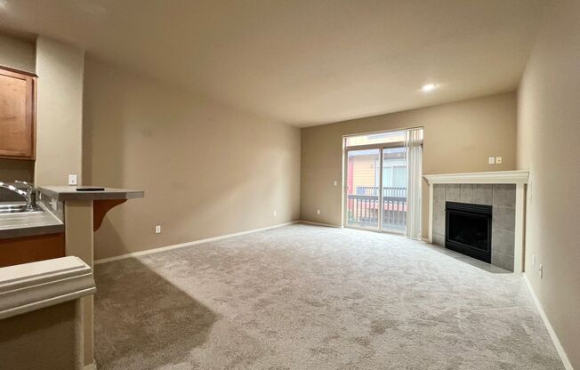 2 beds, 2.5 baths, $1,945