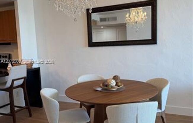 1 bed, 1.5 baths, $4,000, Unit # 1120