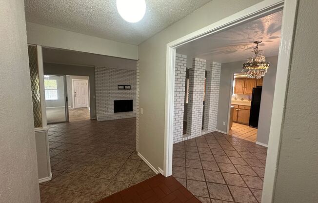 3 beds, 2 baths, $2,500