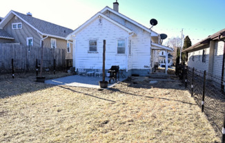 2 beds, 1 bath, $1,580