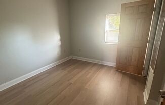 3 beds, 1 bath, $1,375