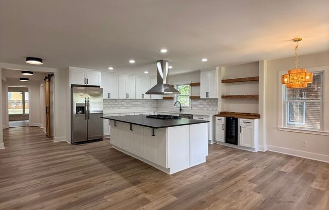 Beautifully Renovated Home in Prime Smyrna Location!