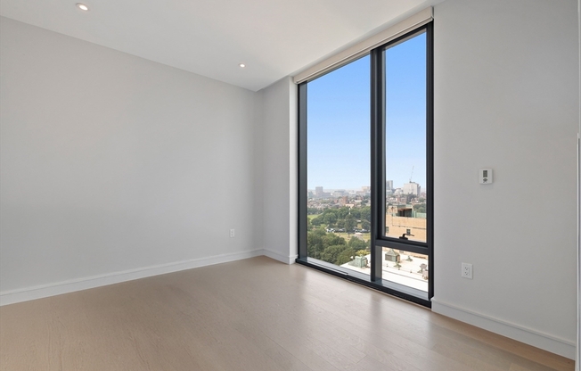 2 beds, 2 baths, 1,131 sqft, $7,500, Unit PH22E