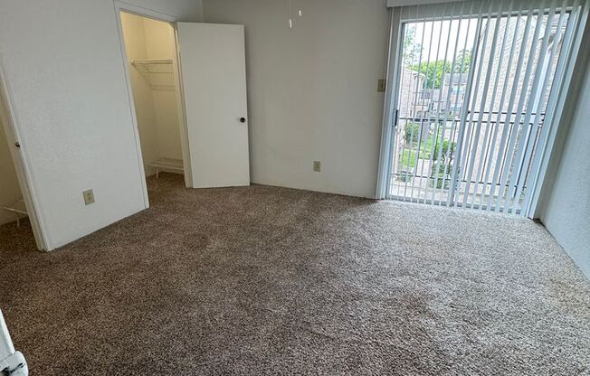 1 bed, 1 bath, 640 sqft, $885, Unit 0706