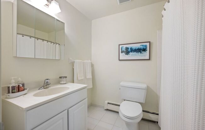 1 bed, 1 bath, 747 sqft, $1,795, Unit 116-11