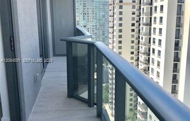 1 bed, 1 bath, $3,200, Unit # 2807