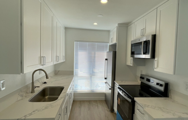 222 N. Avenue 66