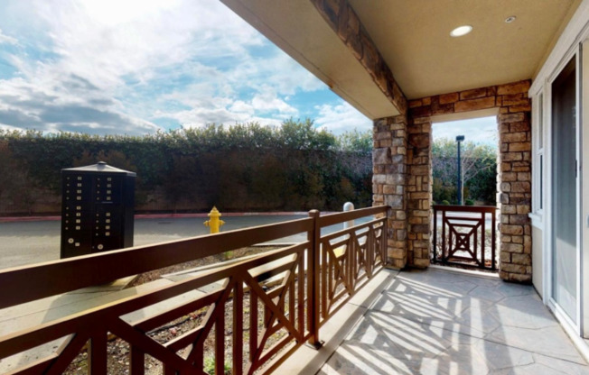 1279 WATER LILY WAY