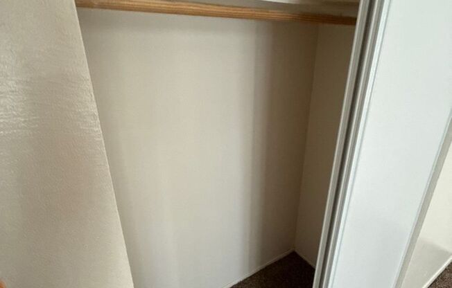 2 beds, 1 bath, 825 sqft, $1,245, Unit 217