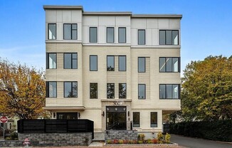 300 FRANKLIN ST