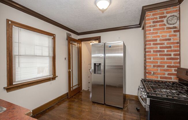 3 beds, 1 bath, $1,495