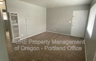 1049 SE Walnut St. #1-22