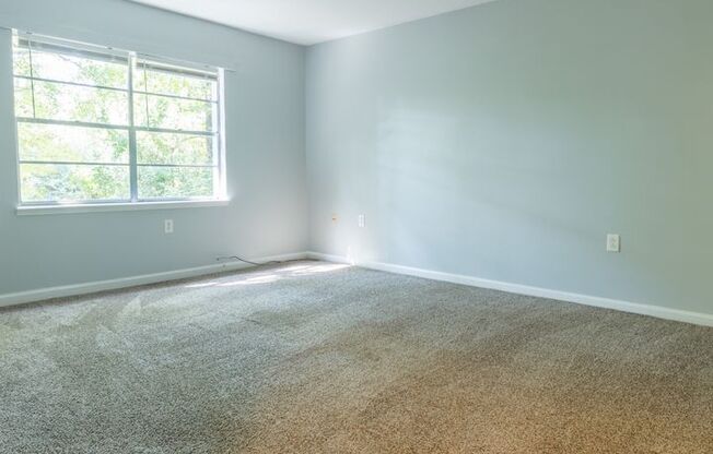 2 beds, 1 bath, 790 sqft, $950, Unit M3