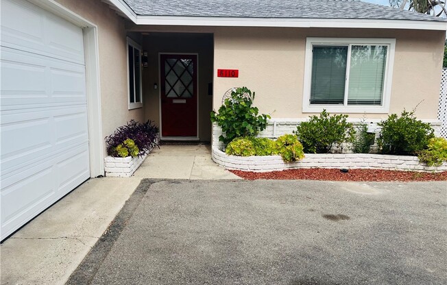 8110 MAYNARD AVE