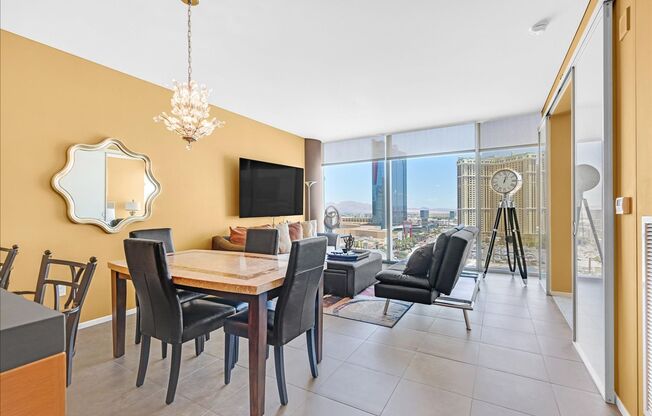 1 bed, 1 bath, $2,850