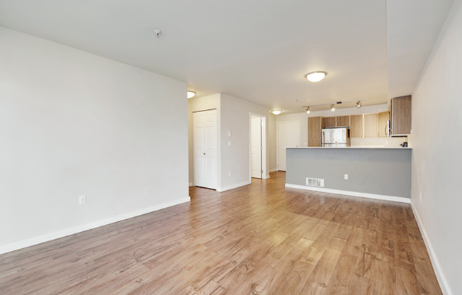 1 bed, 1 bath, 680 sqft, $2,000, Unit 310