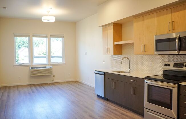 Modern & Spacious 1 Bedroom + Office with Luxe Finishes!
