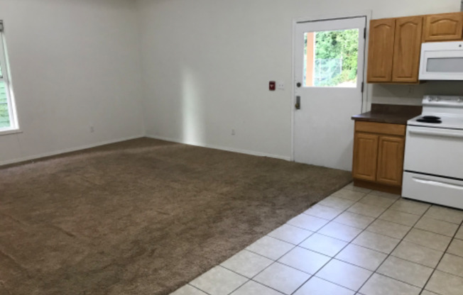 4012 S 130 ST
